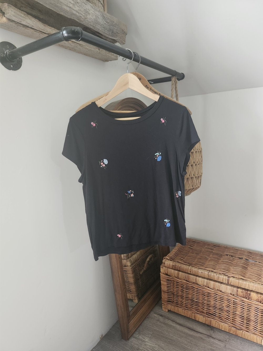 Classic Black Floral Embroidered Crewneck Tee